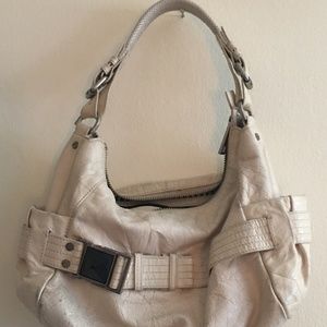 IVORY LEATHER SHOULDER BAG